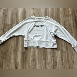Nike Cropped Sweatshirt